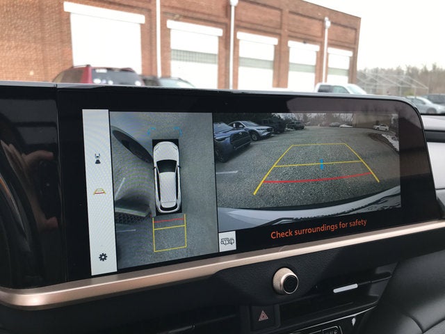 2025 Toyota Crown Signia Limited