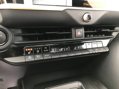 2025 Toyota Crown Signia Limited