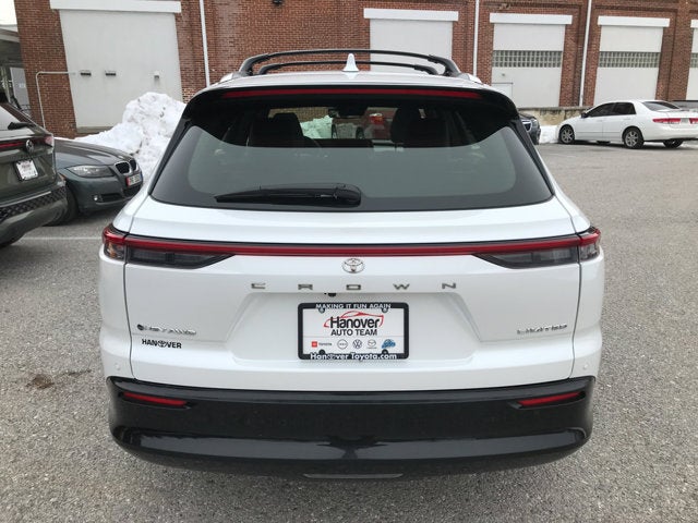 2025 Toyota Crown Signia Limited