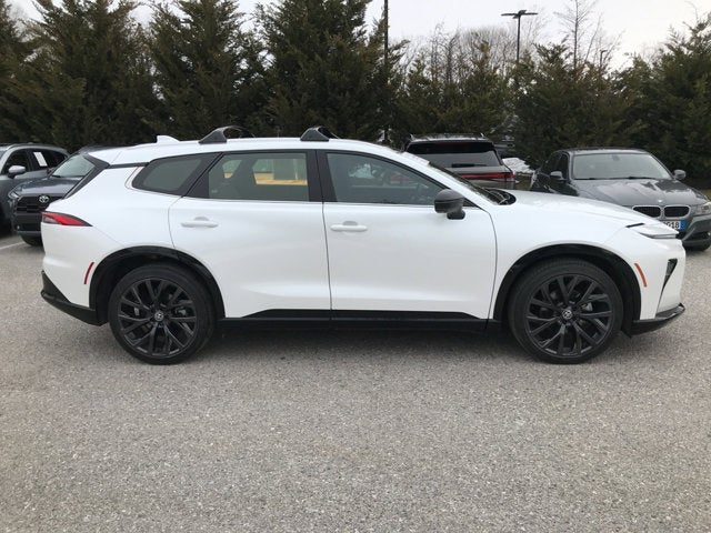 2025 Toyota Crown Signia Limited