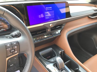 2025 Toyota Crown Signia Limited