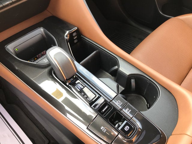 2025 Toyota Crown Signia Limited