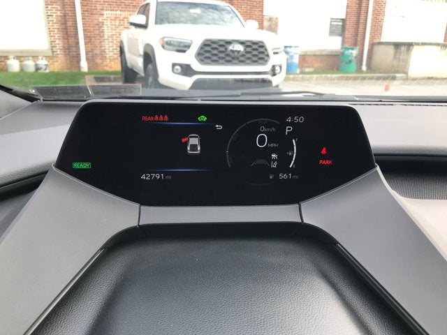 2023 Toyota Prius LE