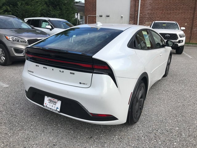 2023 Toyota Prius LE