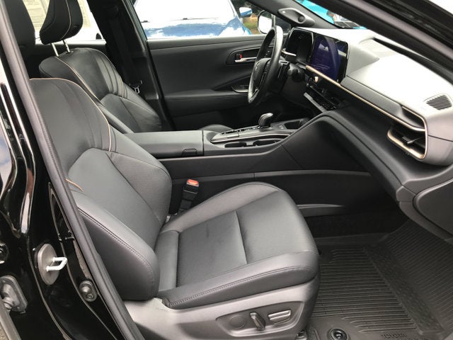 2023 Toyota Crown Platinum