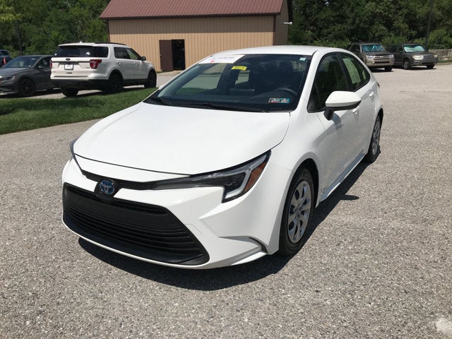 2025 Toyota Corolla Hybrid LE