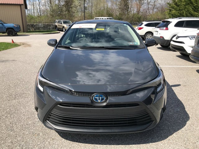 2025 Toyota Corolla Hybrid LE