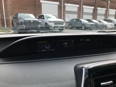 2022 Toyota Prius XLE