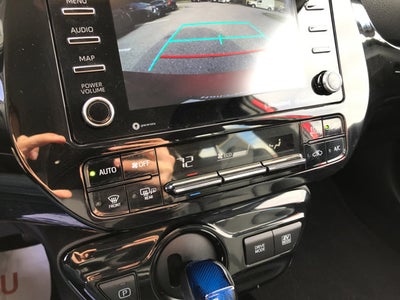 2022 Toyota Prius XLE