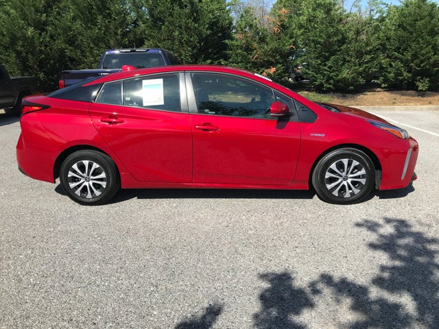 2022 Toyota Prius LE