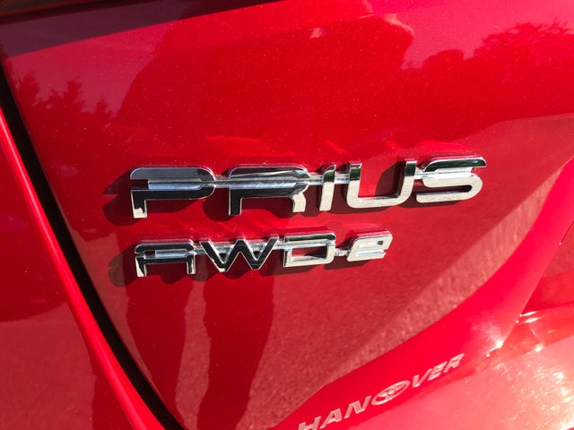 2022 Toyota Prius LE