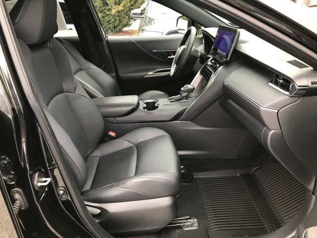 2024 Toyota Venza Nightshade