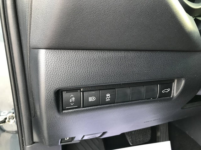 2022 Toyota Venza XLE