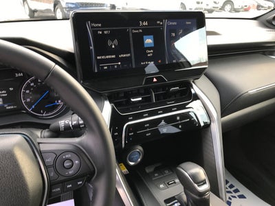 2022 Toyota Venza XLE