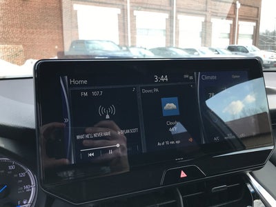 2022 Toyota Venza XLE