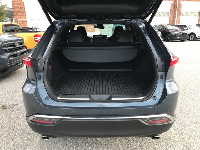 2022 Toyota Venza XLE