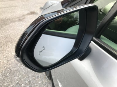 2024 Toyota Corolla Hatchback XSE