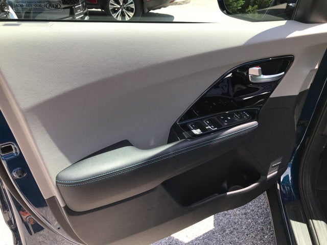 2022 Kia Niro EX Premium