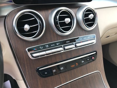 2022 Mercedes-Benz GLC GLC 300