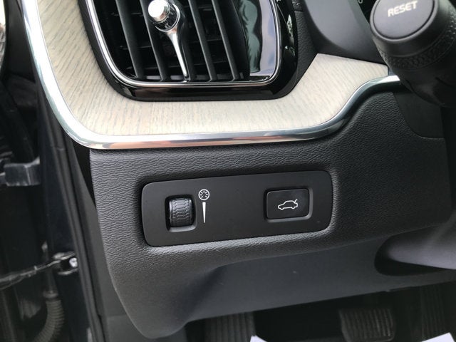 2021 Volvo XC60 Inscription