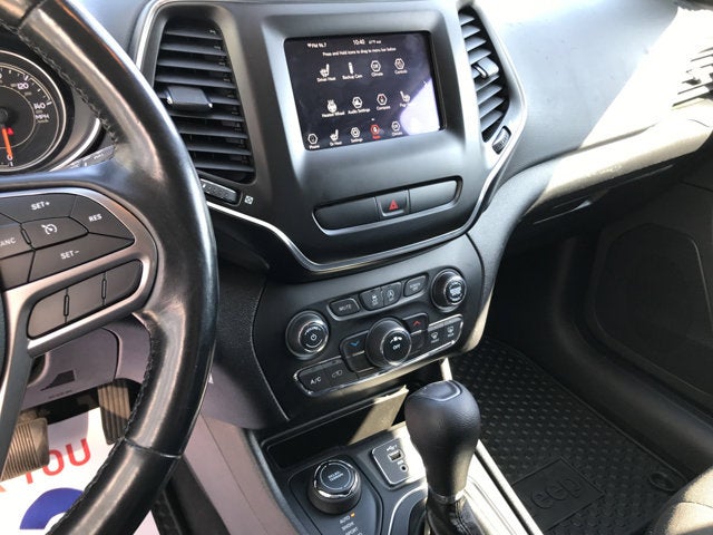 2020 Jeep Cherokee Latitude