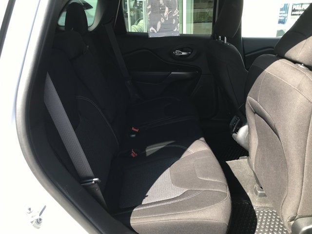 2020 Jeep Cherokee Latitude