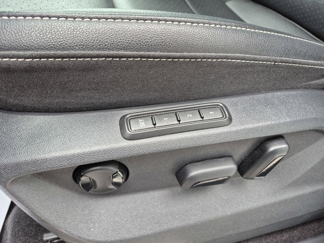 2022 Volkswagen Atlas 3.6L V6 SEL R-Line