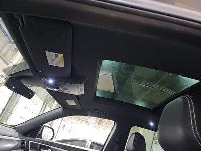 2022 Volkswagen Atlas Cross Sport 3.6L V6 SEL Premium R-Line