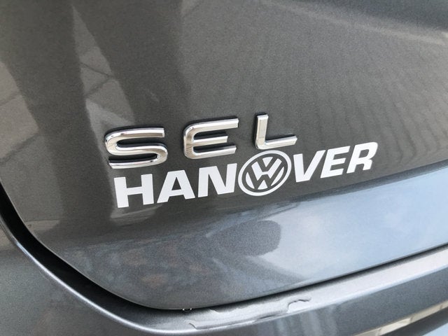 2024 Volkswagen Atlas Cross Sport 2.0T SEL Premium R-Line