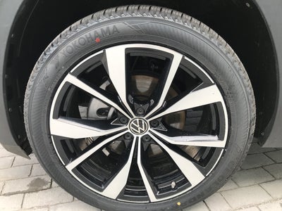 2024 Volkswagen Atlas Cross Sport 2.0T SEL Premium R-Line