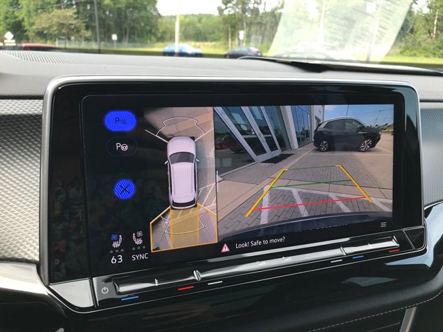 2024 Volkswagen Atlas Cross Sport 2.0T SEL Premium R-Line