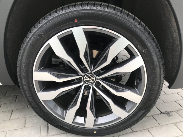 2023 Volkswagen Atlas Cross Sport 3.6L V6 SEL Premium R-Line