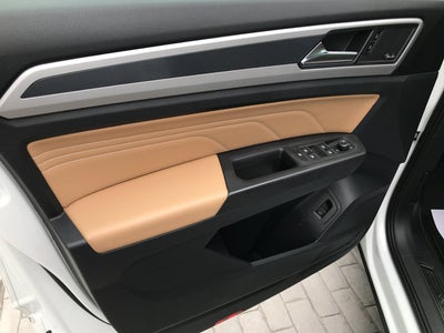 2023 Volkswagen Atlas Cross Sport 3.6L V6 SEL Premium R-Line