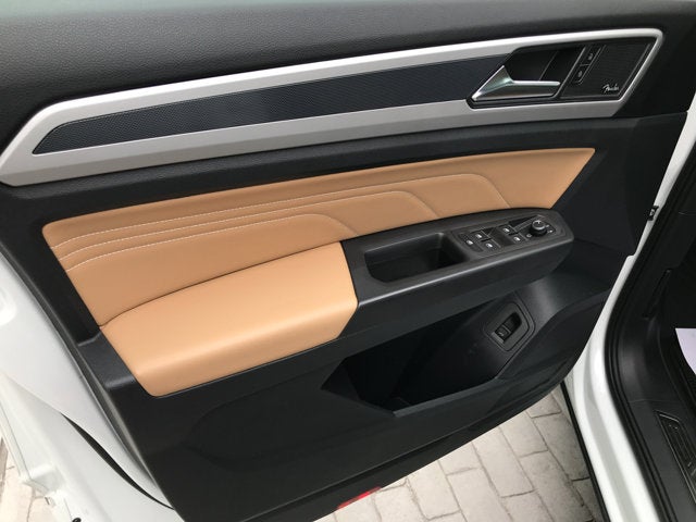 2023 Volkswagen Atlas Cross Sport 3.6L V6 SEL Premium R-Line