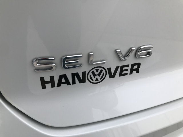 2023 Volkswagen Atlas Cross Sport 3.6L V6 SEL Premium R-Line