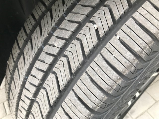 2023 Volkswagen Atlas Cross Sport 3.6L V6 SEL Premium R-Line