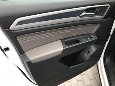 2023 Volkswagen Atlas Cross Sport 3.6L V6 SEL Premium R-Line