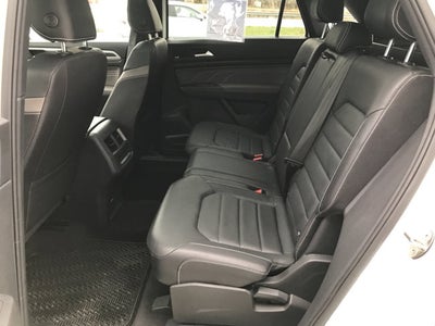 2023 Volkswagen Atlas Cross Sport 3.6L V6 SEL Premium R-Line