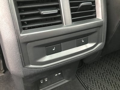 2023 Volkswagen Atlas Cross Sport 3.6L V6 SEL Premium R-Line