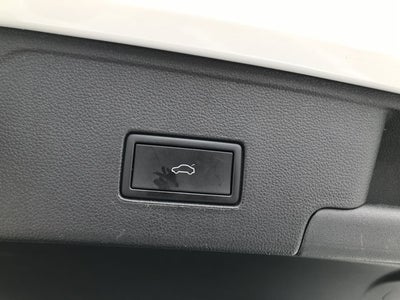 2023 Volkswagen Atlas Cross Sport 3.6L V6 SEL Premium R-Line