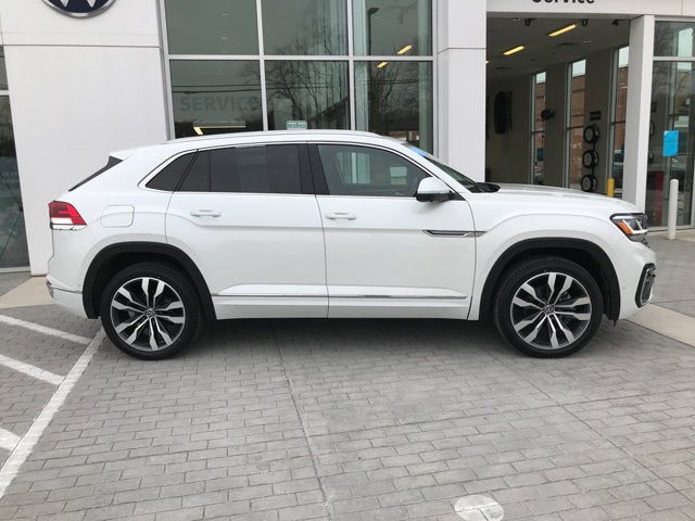 2023 Volkswagen Atlas Cross Sport 3.6L V6 SEL Premium R-Line