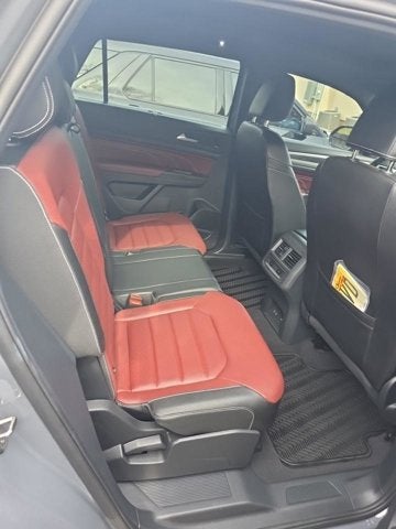 2023 Volkswagen Atlas Cross Sport 3.6L V6 SEL Premium R-Line