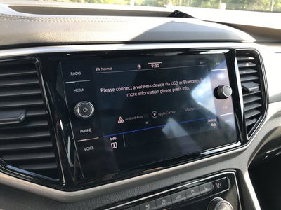 2023 Volkswagen Atlas Cross Sport 3.6L V6 SEL Premium R-Line