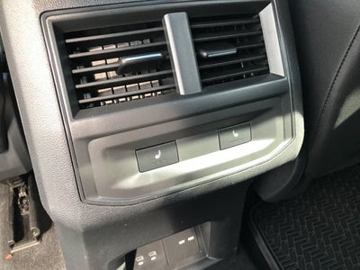 2023 Volkswagen Atlas Cross Sport 3.6L V6 SEL Premium R-Line