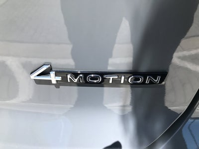 2023 Volkswagen Atlas Cross Sport 3.6L V6 SEL Premium R-Line