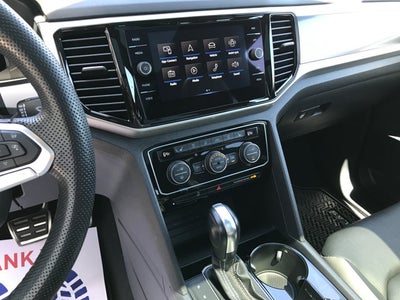2023 Volkswagen Atlas Cross Sport 3.6L V6 SEL Premium R-Line