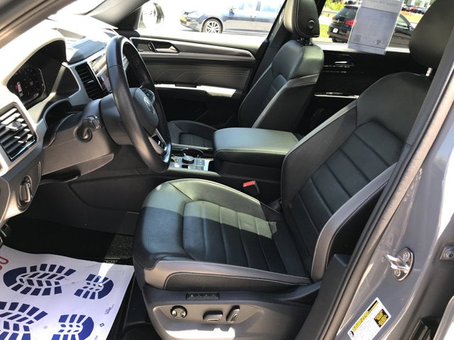 2023 Volkswagen Atlas Cross Sport 3.6L V6 SEL Premium R-Line