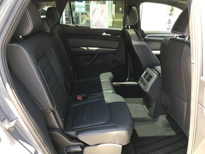 2023 Volkswagen Atlas Cross Sport 3.6L V6 SEL Premium R-Line