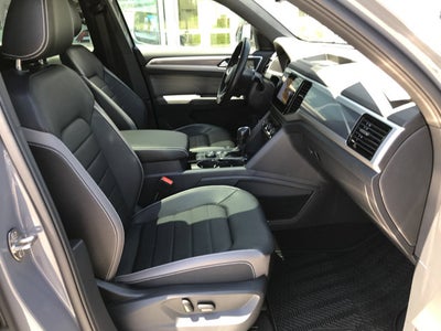 2023 Volkswagen Atlas Cross Sport 3.6L V6 SEL Premium R-Line