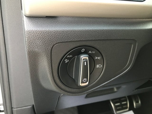 2021 Volkswagen Atlas 3.6L V6 SEL Premium R-Line